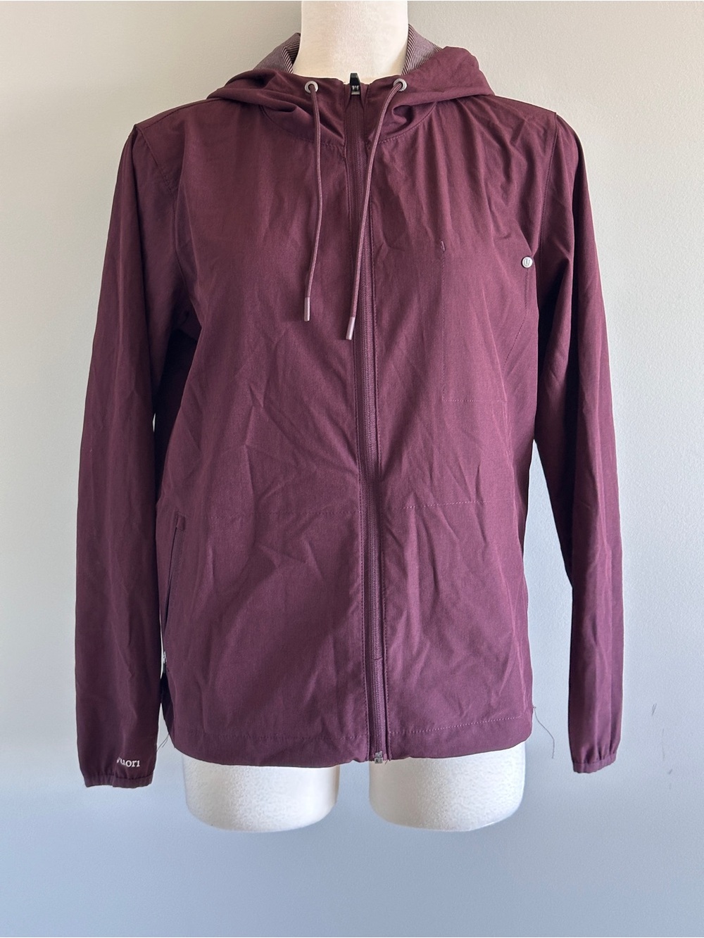 Vuori Hooded Utility Jacket in Deep Wine